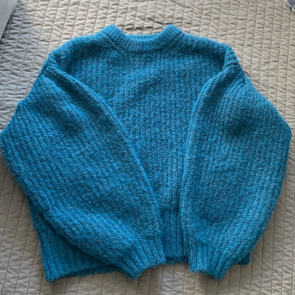 Drop shoulder puff sleeve sweater